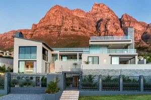 Nox Apartments & Villas